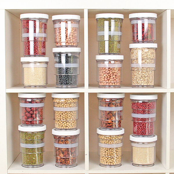 Collapsible food storage container – view 2