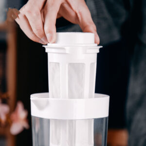 Cold brew coffee maker – view 2